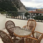 Hotel Zeus